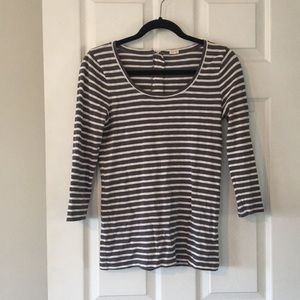 White and gray striped J Crew tee.